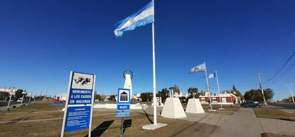 Río Gallegos - Plaza Monumento a los Caidos en Malvinas